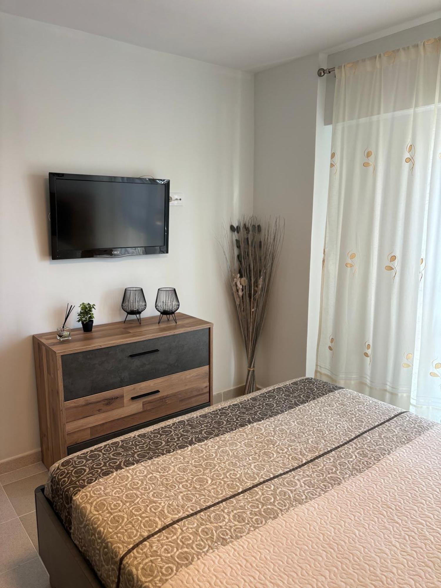 Apartamento Cojocaru กัลเป ภายนอก รูปภาพ